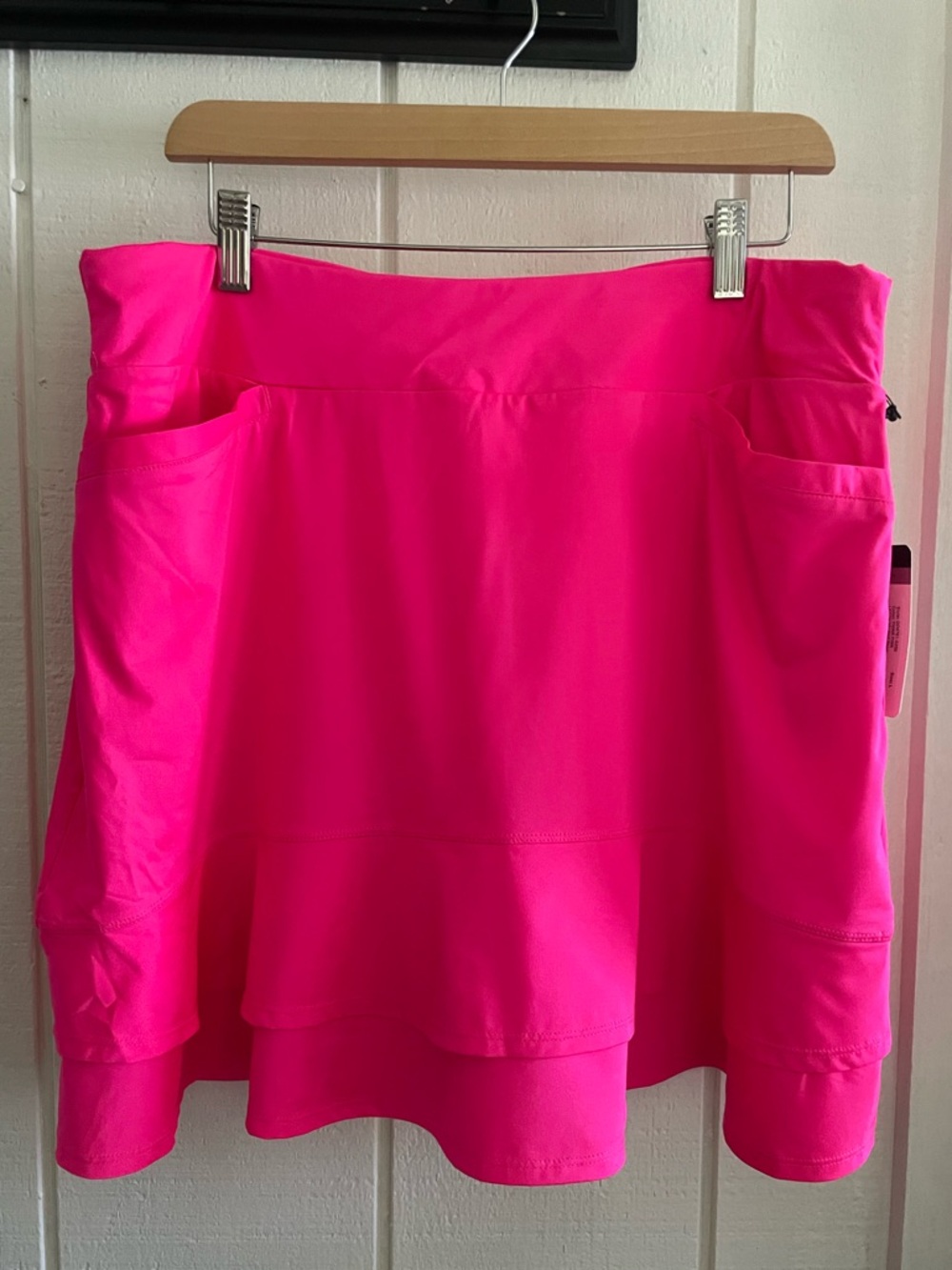 TAIL ACTIVEWEAR Letty Golf Skort 18” in Think Pink - L
